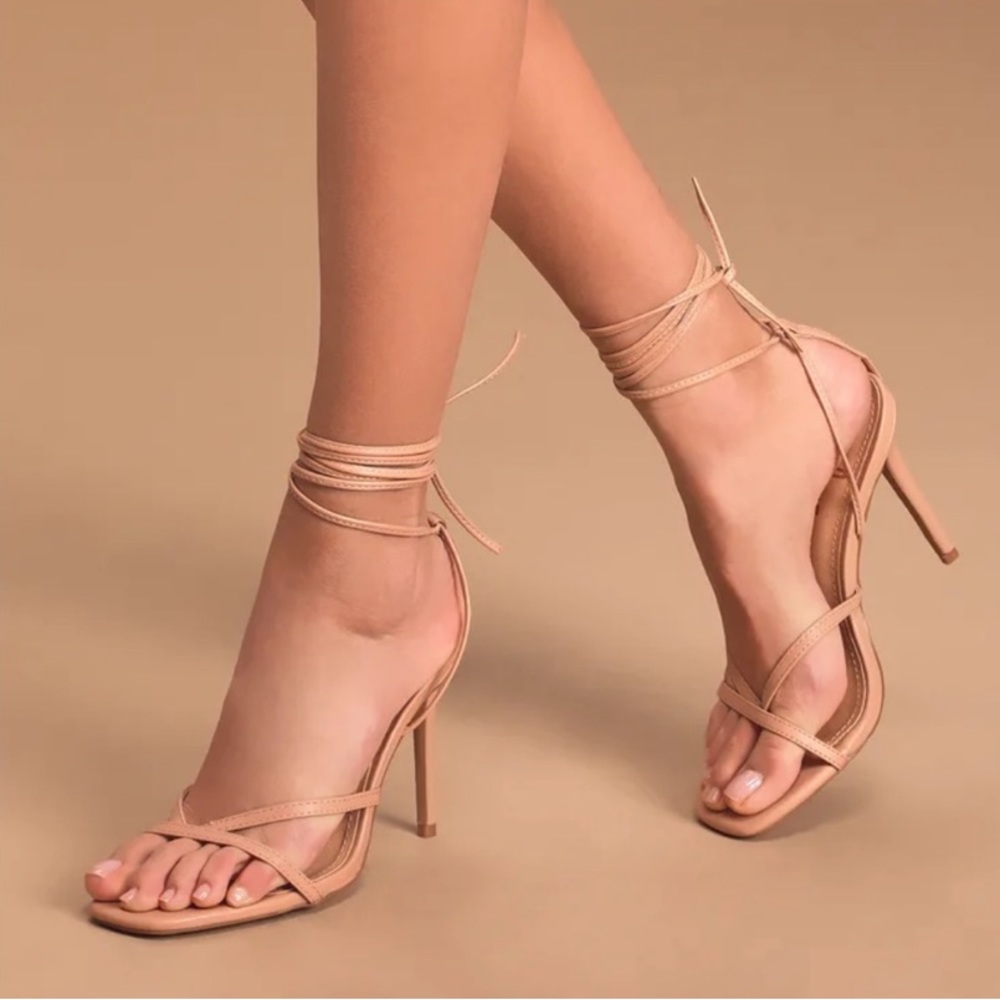 Lulu’s Simonee tan nude lace up high heel sandals size 7.5 NEW